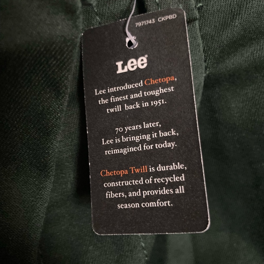 Lee Green High Rise Pleated Flood - Women's Size 26 - NEW WITH TAGS - Picture 9 of 9